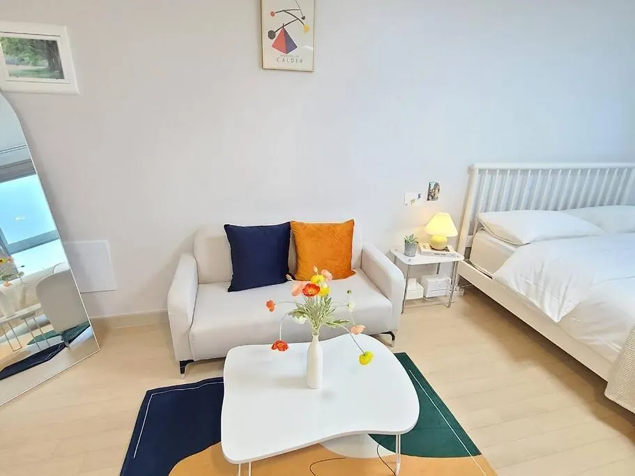 House Of Hyuni Apartment Busan South Korea