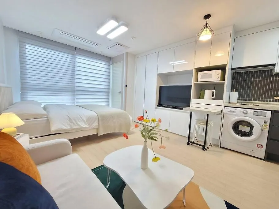 House Of Hyuni Apartment Busan