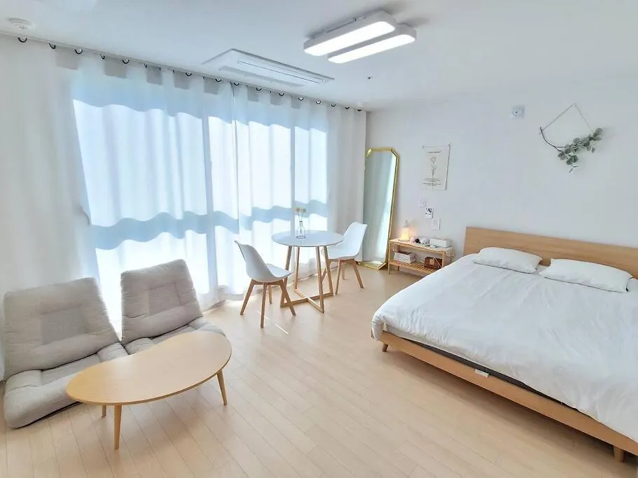 House Of Hyuni Apartment Busan