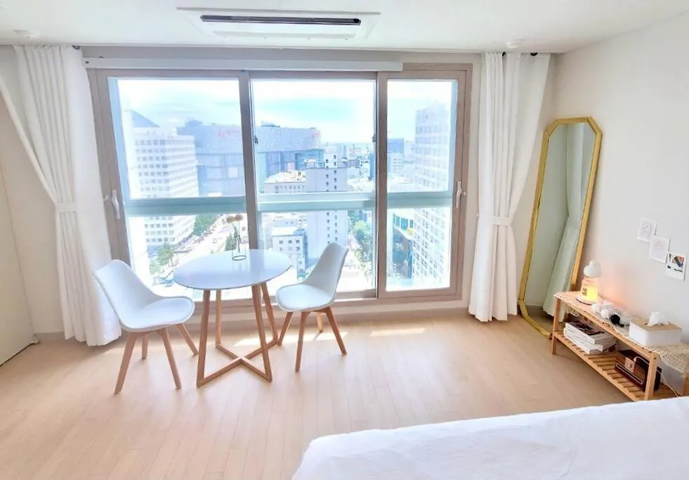 House Of Hyuni Apartment Busan South Korea