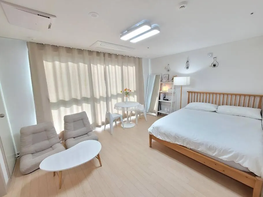 House Of Hyuni Apartment Busan 0*,  South Korea