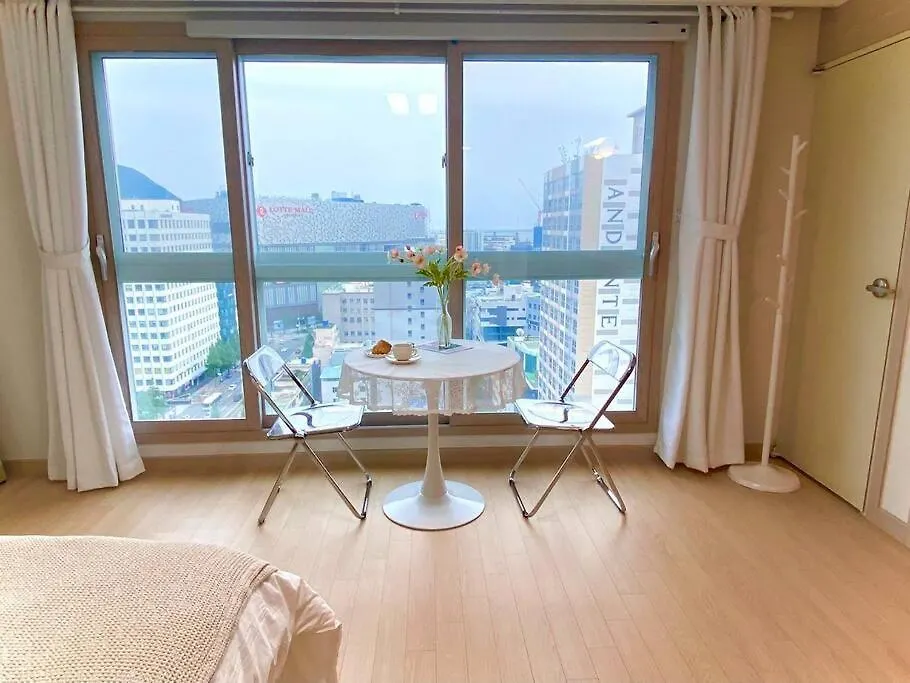 House Of Hyuni Apartment Busan