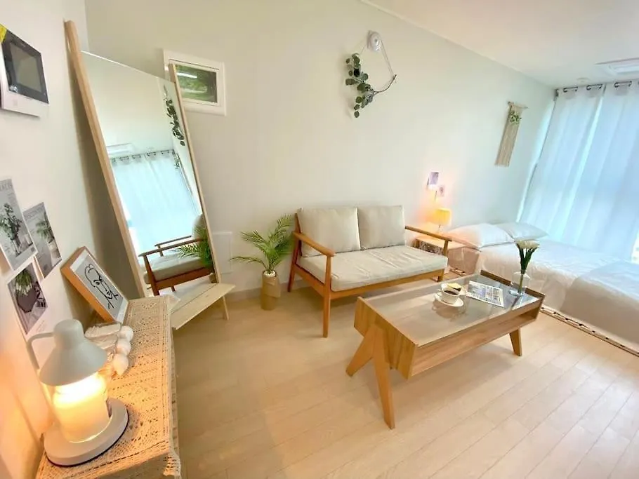 House Of Hyuni Apartment Busan South Korea