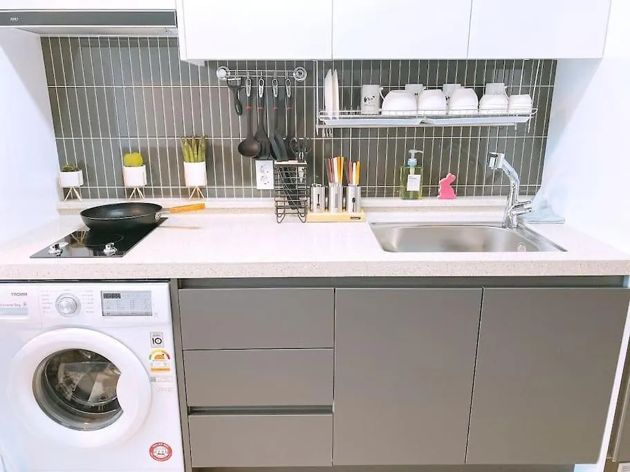 House Of Hyuni Apartment Busan 0*,